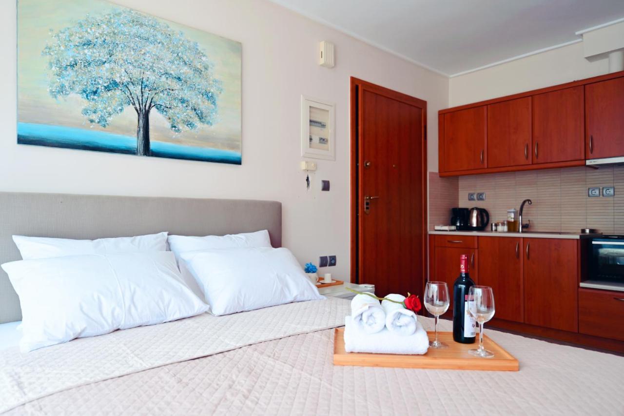 New Times Seafront Hotel Apartments Melissi Melíssion Екстериор снимка